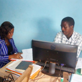 MONITORING DE LA SITUATION DES DEFENSEURS DES DROITS DE L’HOMME MONITORING DE LA SITUATION DES DEFENSEURS DES DROITS DE L’HOMME